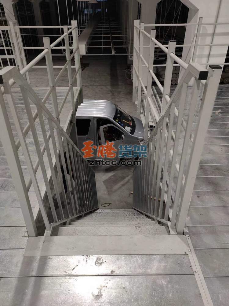 鋼平臺樓梯
